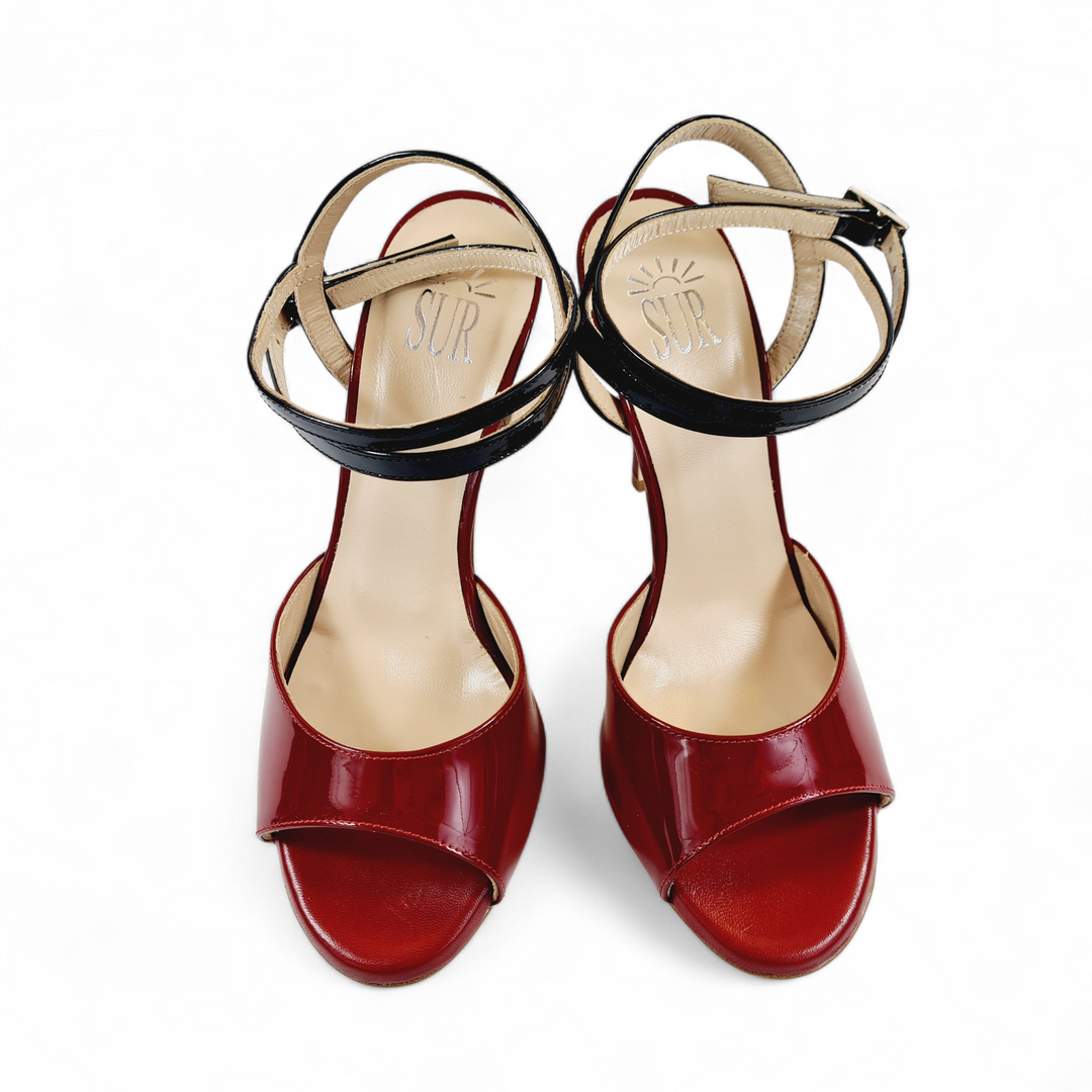 GRACE Vernice Bordo' Nero tacco 10